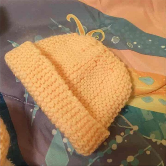 Baby hat bundle - Picture 3 of 4